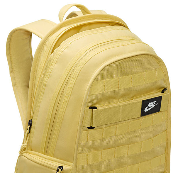Nike RPM Backpack 26L Saturn Gold/Black/Summit White