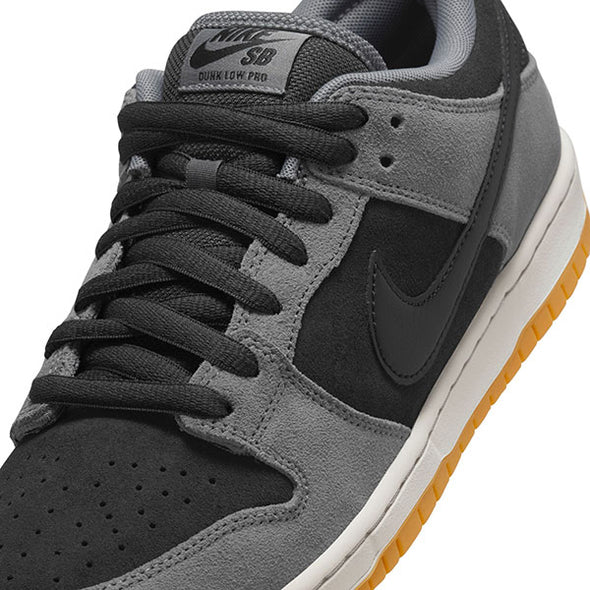 Nike SB Dunk Low Pro Dark Smoke Grey/Black/Smoke Grey