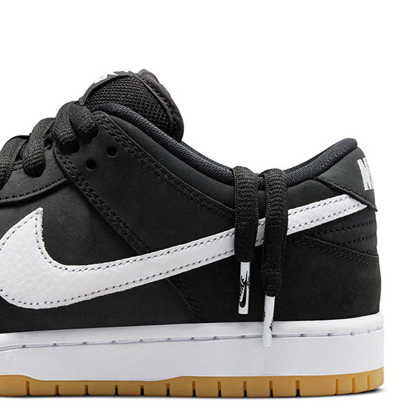 Nike SB Dunk Low Pro Black/White/Black/Gum Light Brown -