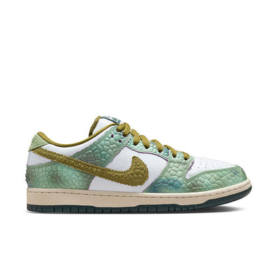 Nike SB Dunk Low Pro QS x Alexis Sablone "Chameleon" Oil Green/Desert Moss/White