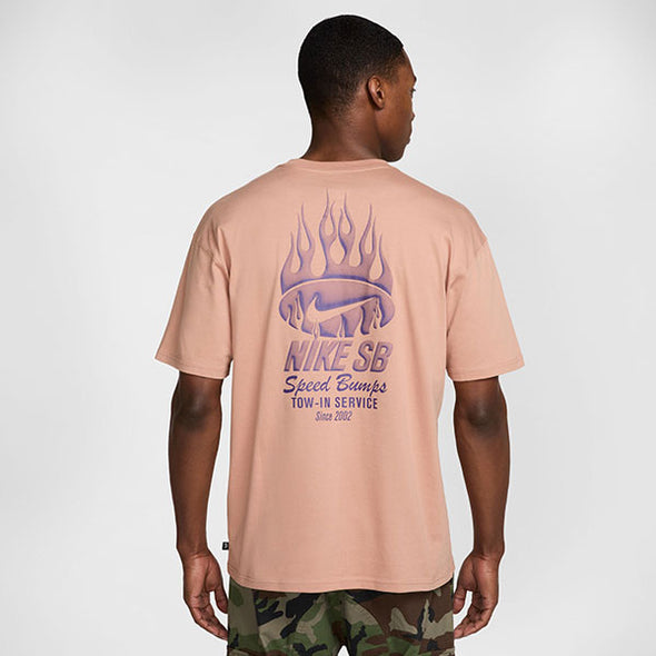 Nike SB M90 OC Tow Tee Dusted Clay