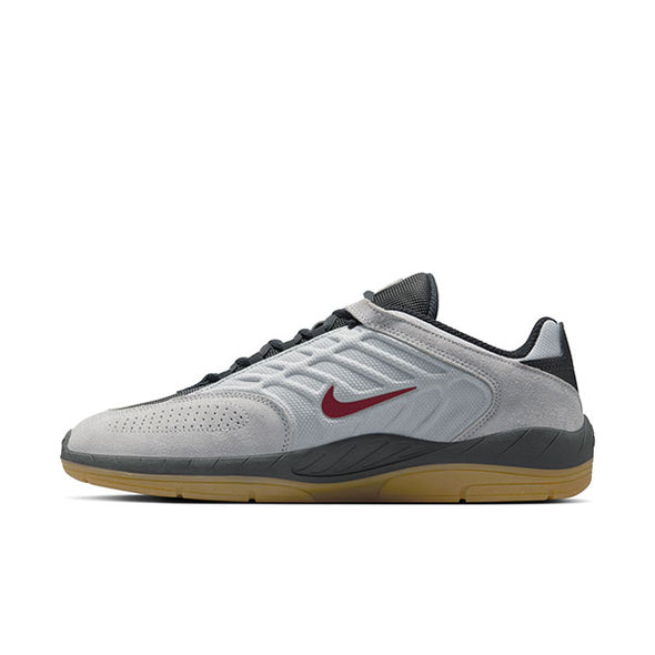 Nike SB Vertebrae Light Smoke Grey/Dark Smoke Grey/Black/Dark Team Red