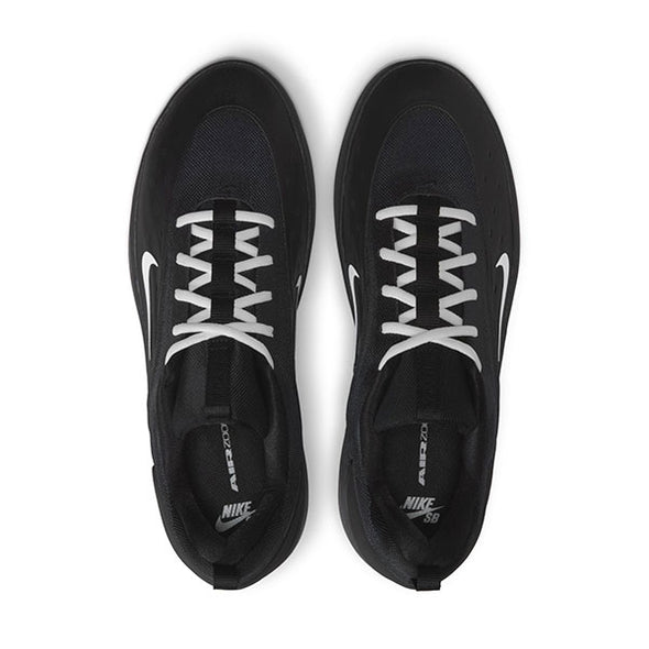 Nike SB Zoom Nyjah 4 Black/Black/White/White