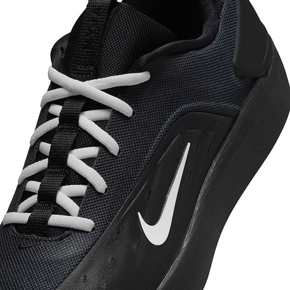 Nike SB Zoom Nyjah 4 Black/Black/White/White