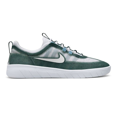 Nike SB Nyjah Free 2 Premium Ash Green/Boarder Blue/Barely Green/White